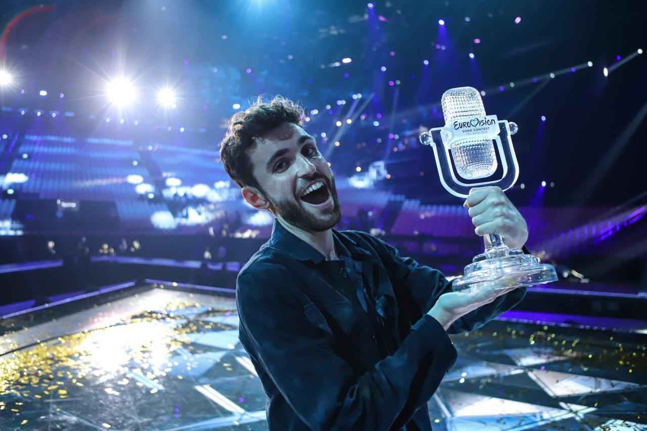 Künstler Duncan Laurence auf der Bühne nach seinem Sieg beim Eurovision Song Contest