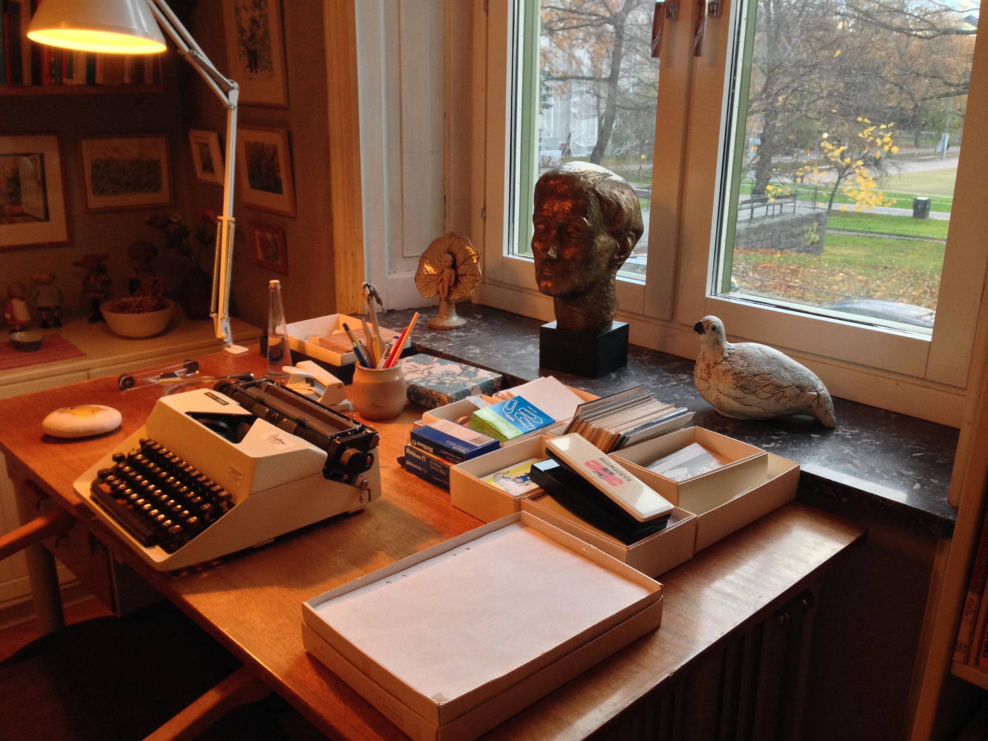 Astrid Lindgrens Schreibtisch in der Dalagatan 46, Stockholm